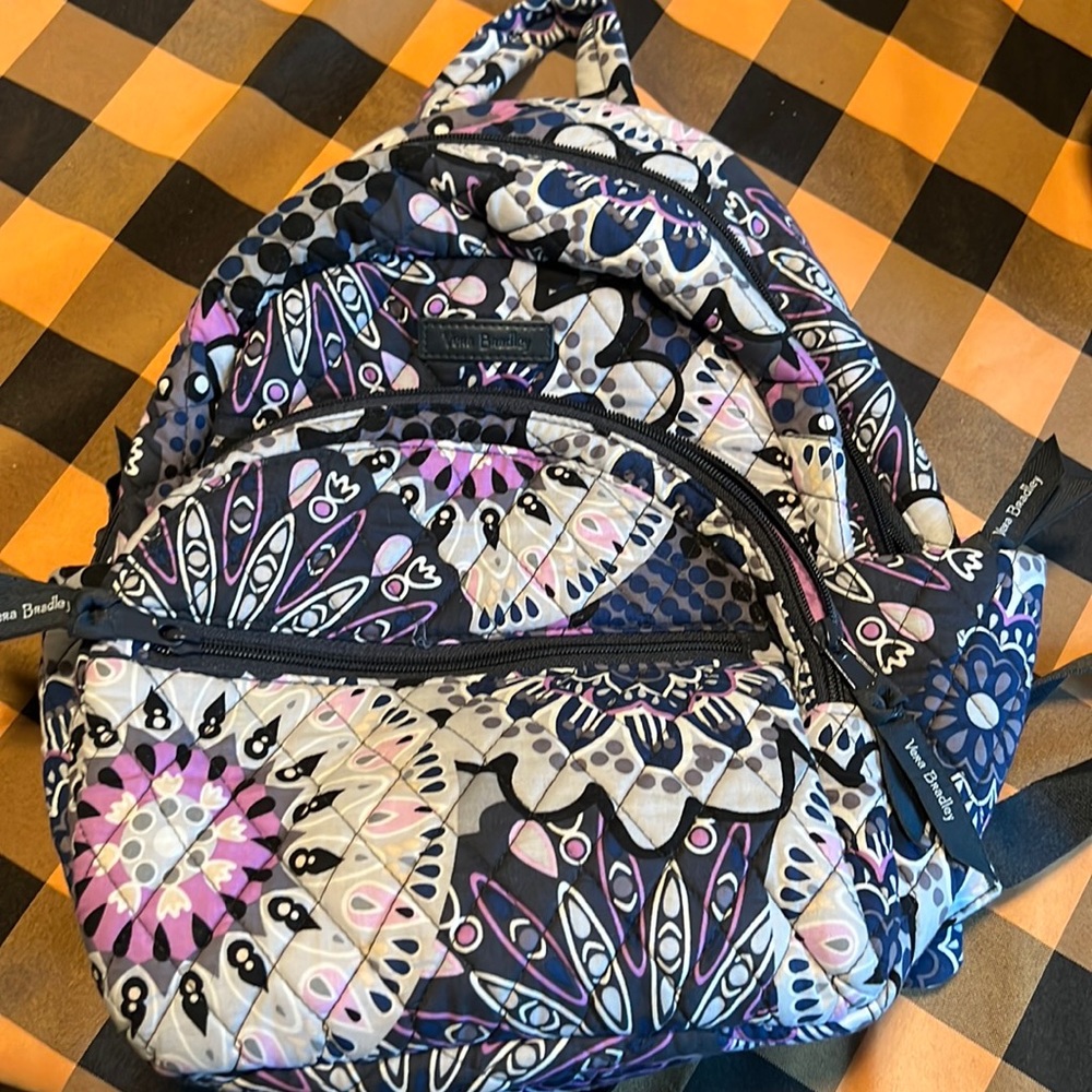 Vera Bradley outlet small backpack EUC